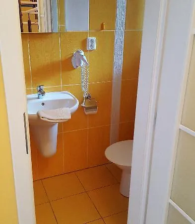 Rozárka 3*