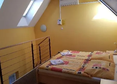 Rozárka Pensión Stare Mesto (Zlin)